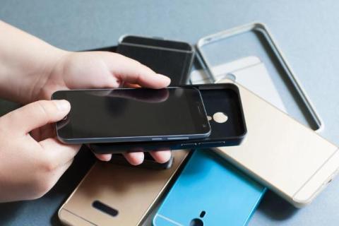 How to Choose the Perfect Phone Case Without Compromising Style or Protection