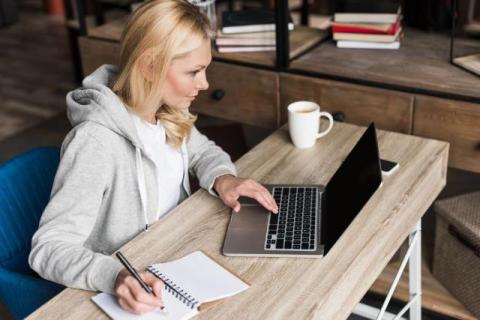 How Krisp Built an AI Note Taker That Actually Improves the Meeting Experience