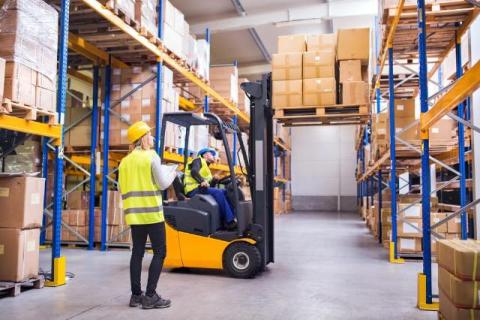 12 Proven Strategies to Improve Warehouse Efficiency in 2026