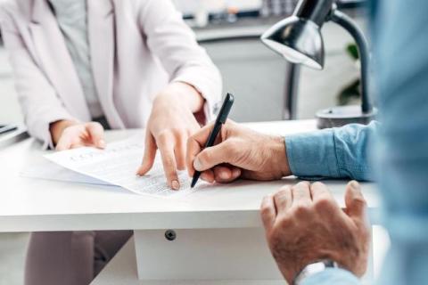 Buyer's Guide to Contract Lifecycle Management Software Platforms in 2026