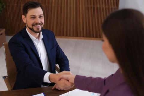 Which is the Best Broker for Zero AMC Demat Account?