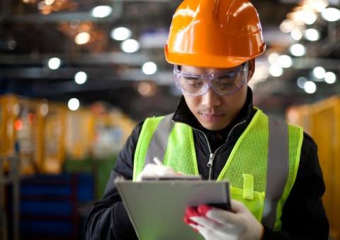 How Worker Safety RTLS Creates Safer Industrial Work Environments