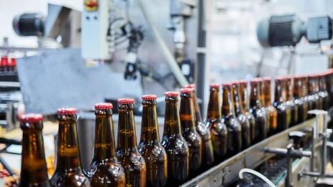 5 Ways a Brewery POS System Simplifies Batch and Keg Tracking