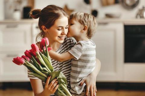 Mother's Day Flower Delivery Ideas for Long-Distance Celebrations