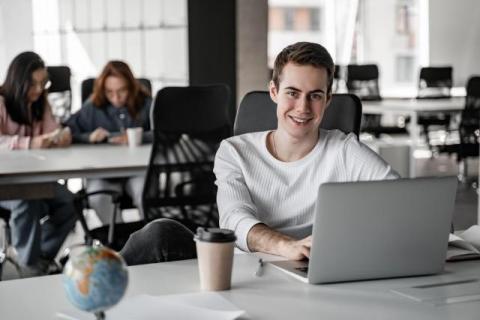 Engineering Careers Take Flight With the Power of Online Education