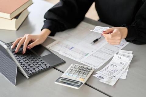 Is Cloud-Based Receipt Software the Smart Choice?