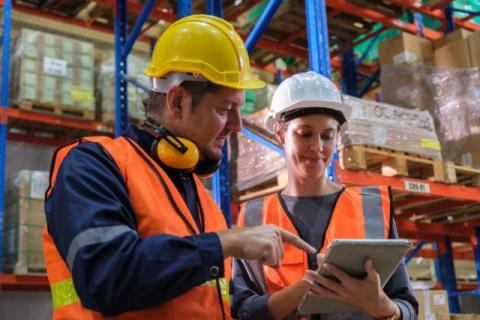 The Rise of On-Demand Logistics: Instant Booking and Real-Time Tracking