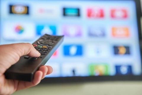 Optimizing Server Bandwidth and CDN Routing for High-Performance IPTV Networks