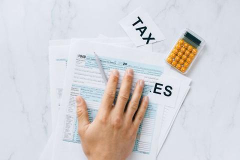 Navigating the Digital Ledger: The Best E-commerce Tax Accounting Services This Year