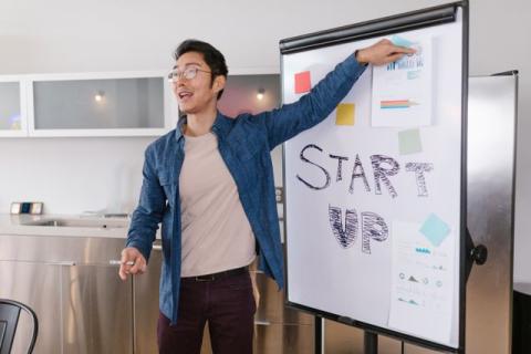 How to Create a Startup Marketing Strategy for New Business in 2026