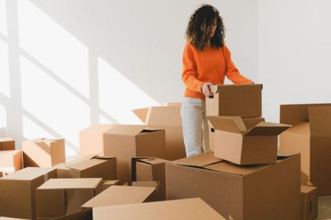 What to Consider Before Coordinating a Large-Scale Relocation
