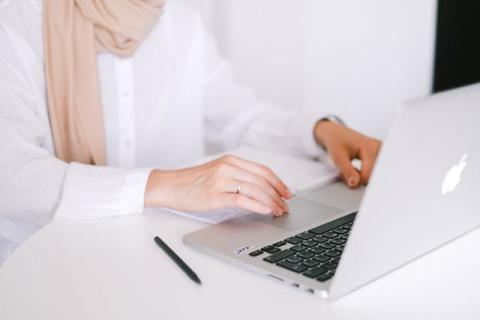 How AP and AR Differ in Day-to-Day Business Operations