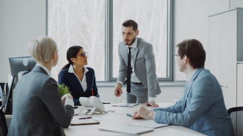 6 Ways Ops Teams Can Align AI With Business Impact