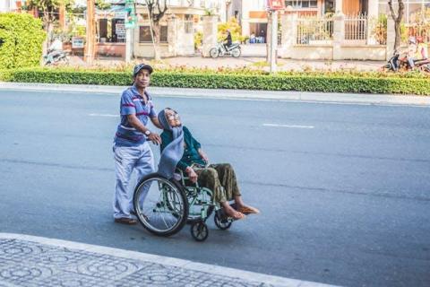 Built to Protect: The Quiet Engineering Behind Senior Alert Devices