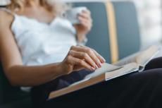 The Connection Between Reading Habits and Personal Growth