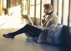 How Companies Keep Devices and Traveling Staff Connected Abroad